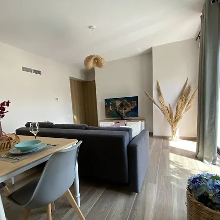 Apartment Filoxenia *